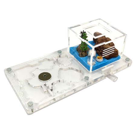 ameisenhaufen mit Luken aus grünem Schaum 2